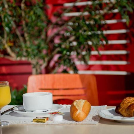Ace Hotel Travel Athee Sur Cher Εξωτερικό φωτογραφία